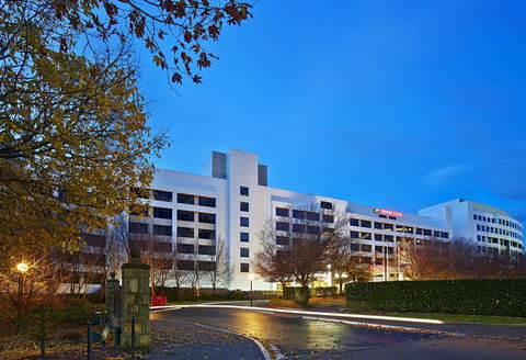 Crowne Plaza Canberra, An IHG Hotel - Accommodation Burleigh 1