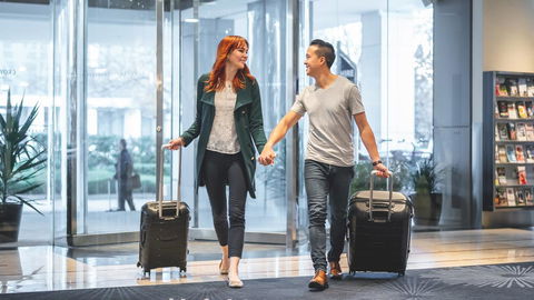 Crowne Plaza Canberra, An IHG Hotel - Accommodation Burleigh 9