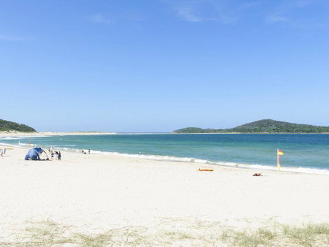 Bombora @ Fingal Bay - Accommodation Burleigh 1