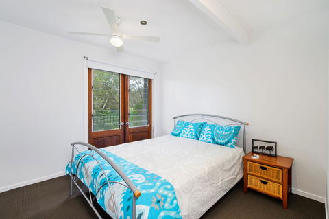 BONNY BEACH HOUSE - Holiday Accomodation With Pool - Accommodation Burleigh 2