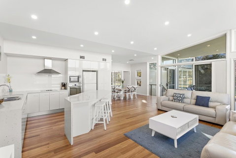 Boulder Bay Rd 1/2 - Fingal Bay - Accommodation Burleigh 3