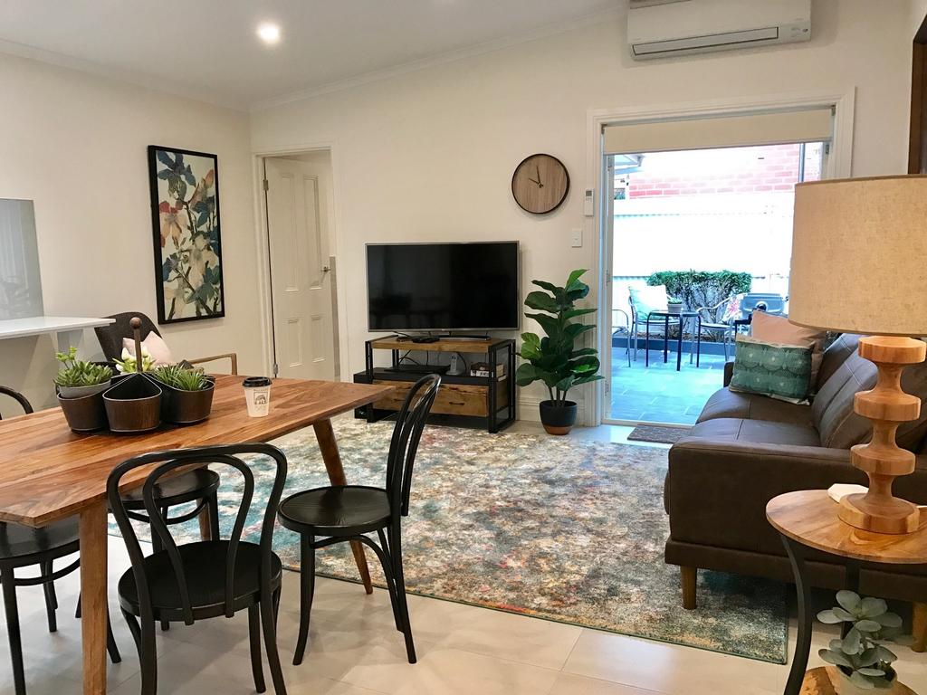 Carlton North VIC Accommodation Burleigh