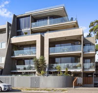 BOUTIQUE STAYS - Catani Gardens - Accommodation Burleigh