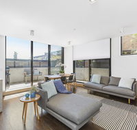 BOUTIQUE STAYS - Maybloom - Accommodation Burleigh