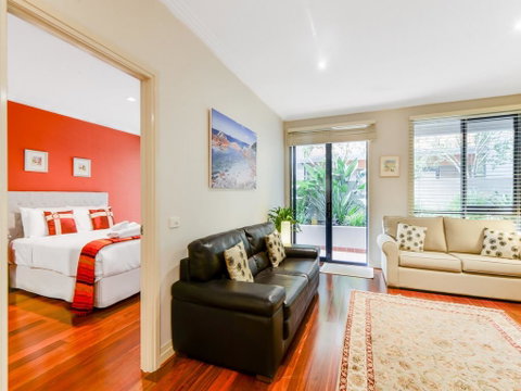 Boutique Stays - River Boulevard, Richmond Apartment - Accommodation Burleigh 0