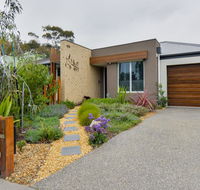 Boutique Stays - Seventh Street House in Parkdale - Accommodation Burleigh