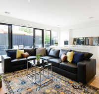 Boutique Stays-Murrumbeena Place 1 - Accommodation Burleigh