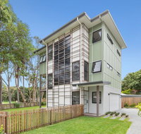 Boutique Villa on Boomerang - Accommodation Burleigh