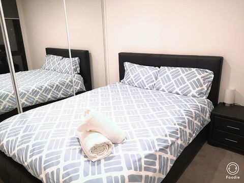 Boxhill 2bedder Apartment Close To Everything - Accommodation Burleigh 1