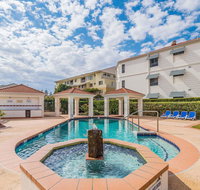 Breakers Block 1 unit 1- Pool in complex - across the road from the beach - Accommodation Burleigh
