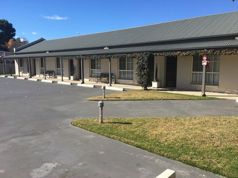 Breakout Motor Inn - Accommodation Burleigh 3