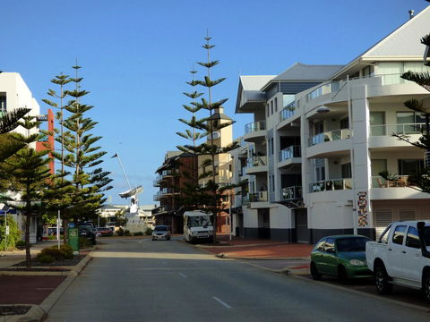 Breakwater Short Stay - Accommodation Burleigh 2