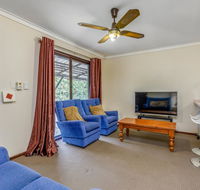 Bright Neat  Convenient House - Accommodation Burleigh