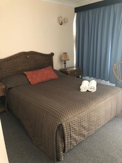 Budget Peninsula Palms Nelson Bay - Accommodation Burleigh 3