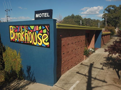 Bunkhouse Motel - Accommodation Burleigh 0