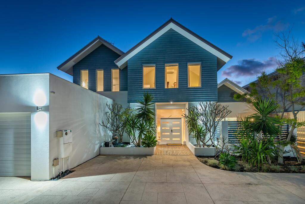 Currambine WA Accommodation Burleigh