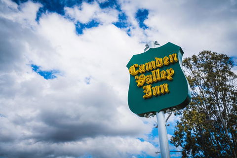 Camden Valley Inn - Accommodation Burleigh 3