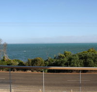 Camelot - Accommodation Burleigh