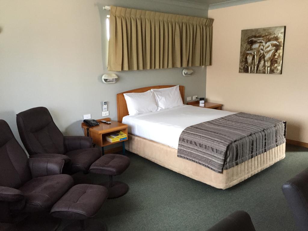 Earlville QLD Accommodation Burleigh