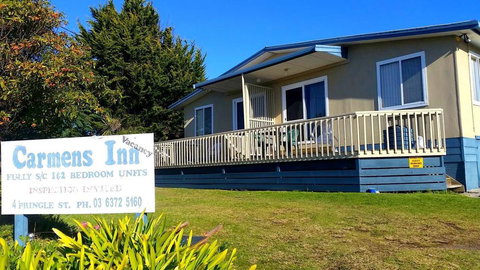 Carmens Inn - Accommodation Burleigh 1