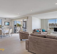 Carrington No.4 - Nelson Bay CBD - Accommodation Burleigh