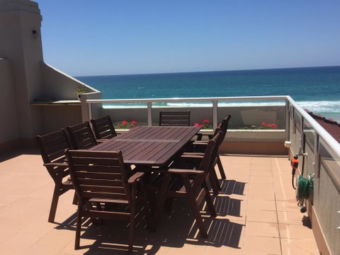 Casablanca Palms - Accommodation Burleigh 0