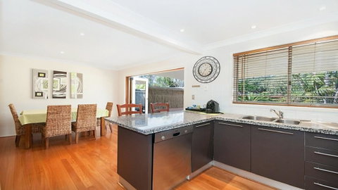 Casuarina Cove 1 - Free WiFi - Air Conditioning - East Ballina - Accommodation Burleigh 1