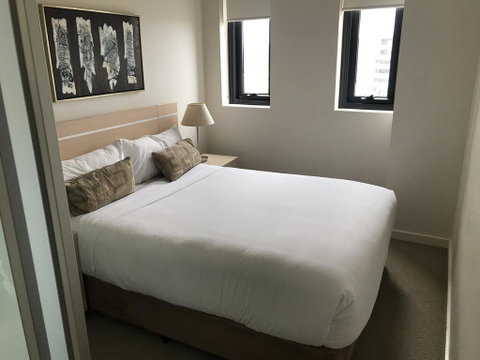 CBD Penthouse View Apartment - Accommodation Burleigh 3