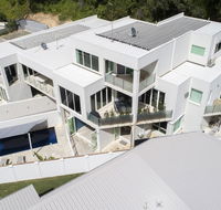 CC by the Sea - Accommodation Burleigh