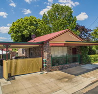 Central Armidale 2-Bedroom Apartment - Accommodation Burleigh