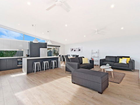 Central Park - Accommodation Burleigh 2