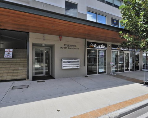 Central South Terrace Apartment - Accommodation Burleigh 2