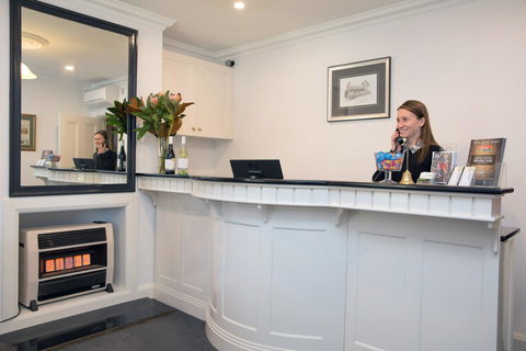 Centralpoint Motel - Accommodation Burleigh 1