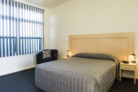 Book Young Accommodation Accommodation Burleigh Accommodation Burleigh