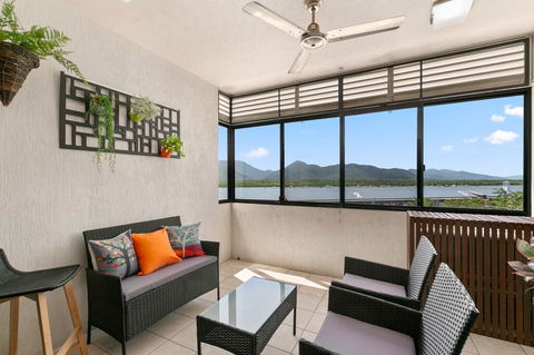Chic City Apartment With Waterfront Views - Accommodation Burleigh 0