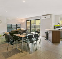 Chill Out - Accommodation Burleigh