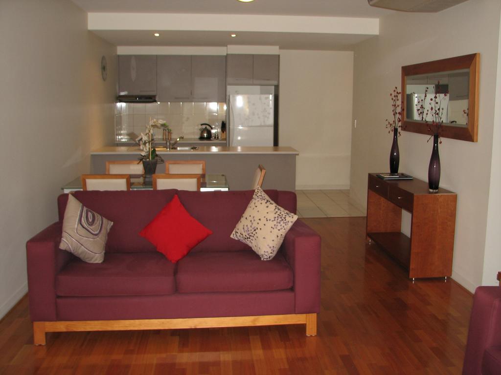 Adelaide City SA Accommodation Burleigh