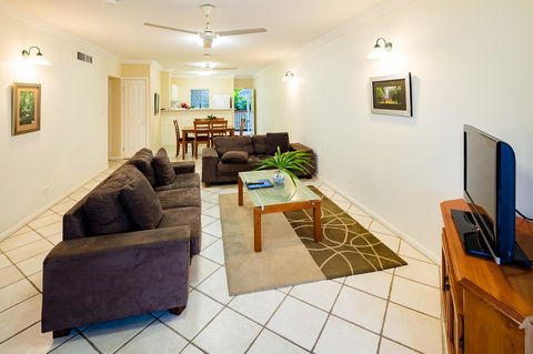 City Terraces Cairns - Accommodation Burleigh 3
