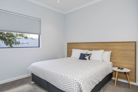 Civic Apartments - Accommodation Burleigh 0