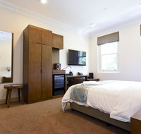 Clarendon Hotel Melbourne - Accommodation Burleigh