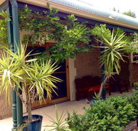 Clarevale Cottage BB - Accommodation Burleigh