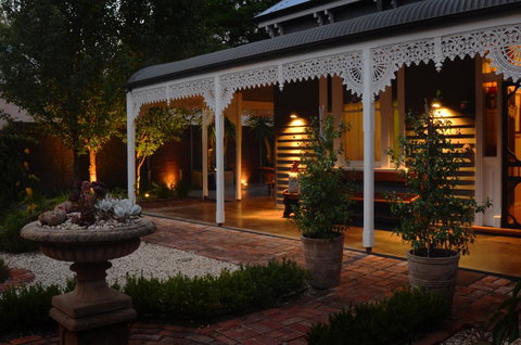 Clement House - Accommodation Burleigh 0