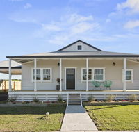 Cloverdale Cottage - Accommodation Burleigh