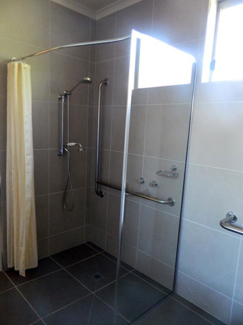 CluBarham Motel - Accommodation Burleigh 3