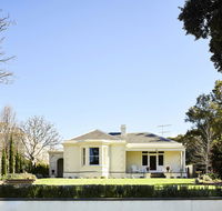 Clydesville - Accommodation Burleigh