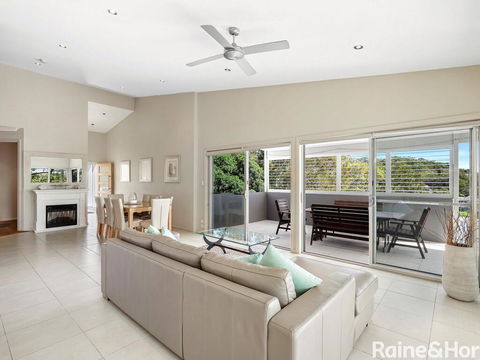 Coast - 3/42 Avoca Drive, Avoca Beach - Accommodation Burleigh 2