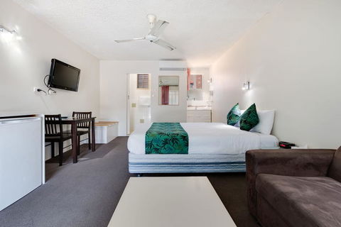 Coffs Harbour Pacific Palms Motel - Accommodation Burleigh 0
