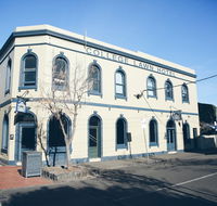 College Lawn Hotel - Accommodation Burleigh