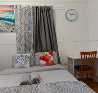 Comfortable Guest Room closes to Emerald CBD - Accommodation Burleigh