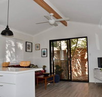 Comfortable Stylish Flat in Heart of Fremantle - Accommodation Burleigh